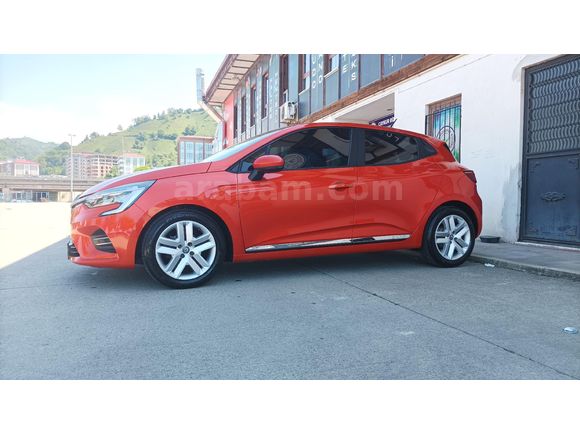 Galeriden Renault Clio 1.0 TCe Touch 2021 Model Rize