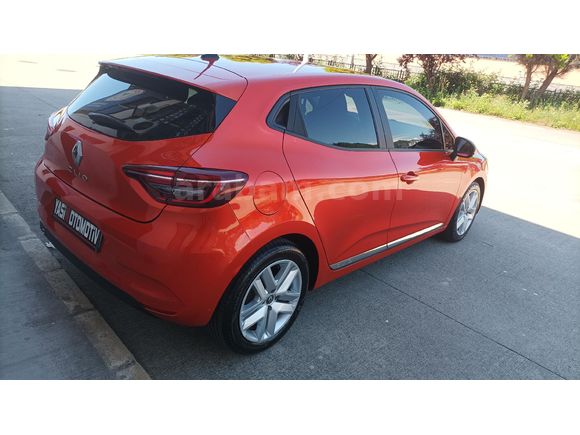 Galeriden Renault Clio 1.0 TCe Touch 2021 Model Rize
