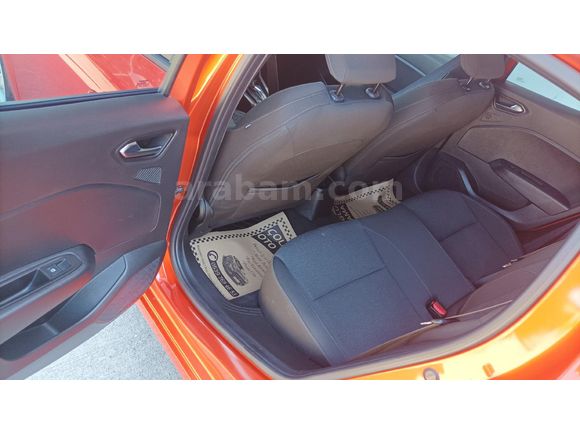 Galeriden Renault Clio 1.0 TCe Touch 2021 Model Rize