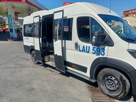 Sahibinden Peugeot Boxer Minibus 