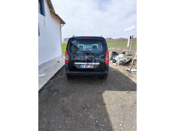 Galeriden Citroen Berlingo 1.6 HDi Combi 2011 Model Elazığ