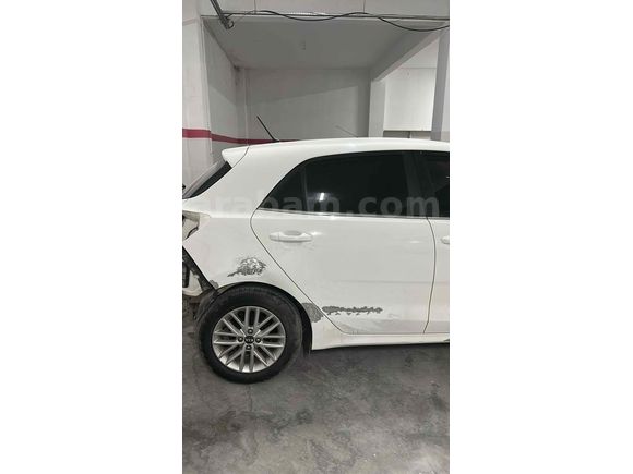 Sahibinden Kia Rio 1.25 CVVT Concept 2017 Model 