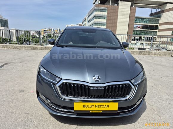 BULUT NETCAR'DAN 2021 OCTAVİA 1.5 e-TEC PREMIUM 92,BİN KM HATASZ