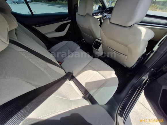 BULUT NETCAR'DAN 2021 OCTAVİA 1.5 e-TEC PREMIUM 92,BİN KM HATASZ