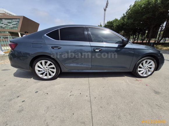 BULUT NETCAR'DAN 2021 OCTAVİA 1.5 e-TEC PREMIUM 92,BİN KM HATASZ