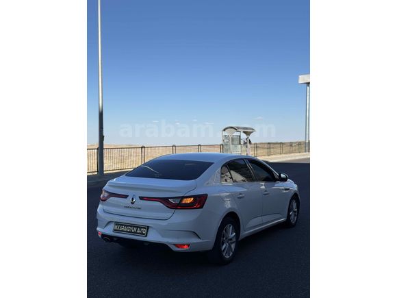 Galeriden Renault Megane 1.5 dCi Touch 2017 Model Şanlıurfa