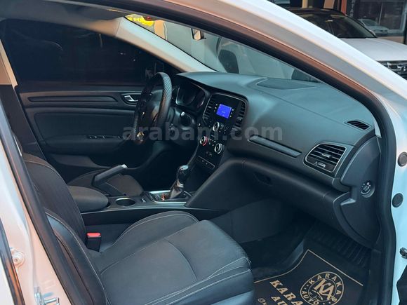 Sahibinden Renault Megane 1.5 dCi Touch 2019 Model 