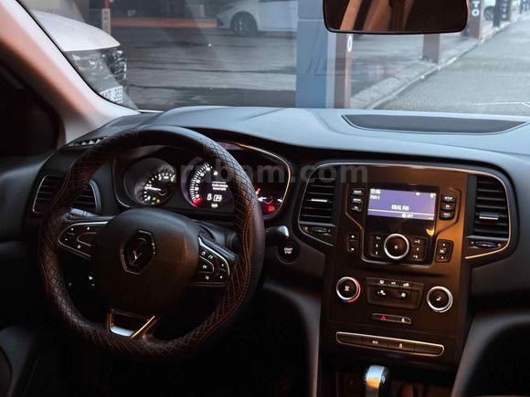 Sahibinden Renault Megane 1.5 dCi Touch 2019 Model 