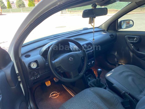 Galeriden Opel Corsa 1.7 DTi Comfort 2003 Model Konya