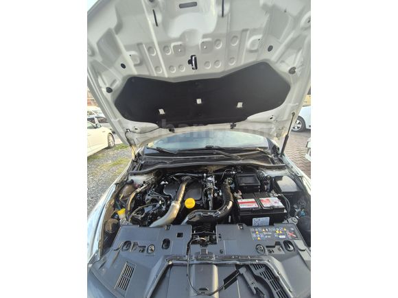 Galeriden Renault Clio 1.5 dCi Joy 2016 Model İstanbul