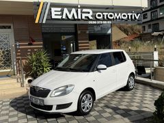  BOYASIZ Skoda Fabia 1.2 Ambition 2014 Model İstanbul 