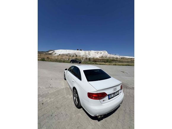 Sahibinden Audi A4 Sedan 2.0 TFSI Quattro 2010 Model 