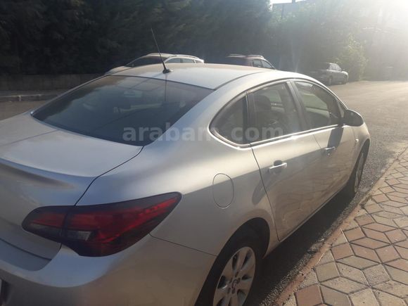 Sahibinden Opel Astra 1.6 Edition 2018 Model 85.000 km Gri