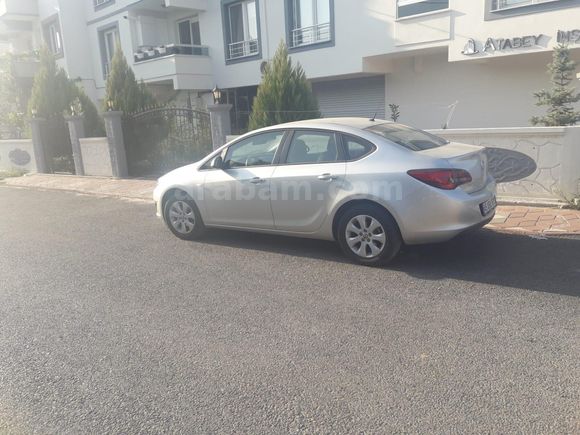 Sahibinden Opel Astra 1.6 Edition 2018 Model 85.000 km Gri