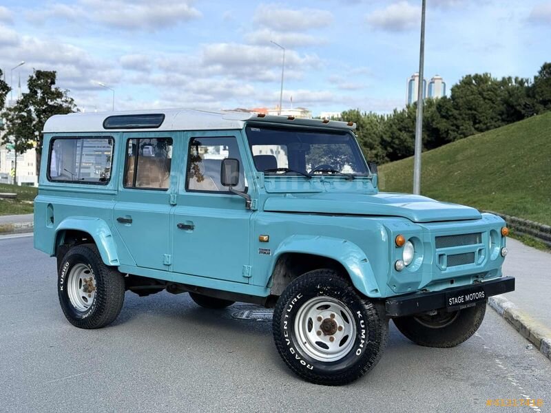 Galeriden Land Rover Defender 110 2.5 TDI 1995 Model İstanbul 37.000 km Mavi