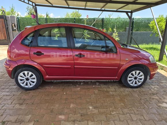 Sahibinden Citroen C3 1.4 SX 2005 Model  200000 km Kırmızı