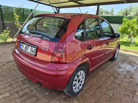 Sahibinden Citroen C3 1.4 SX 2005 Model  200000 km Kırmızı