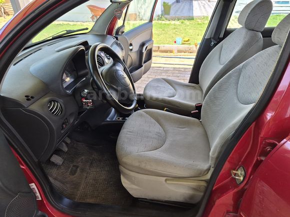 Sahibinden Citroen C3 1.4 SX 2005 Model  200000 km Kırmızı