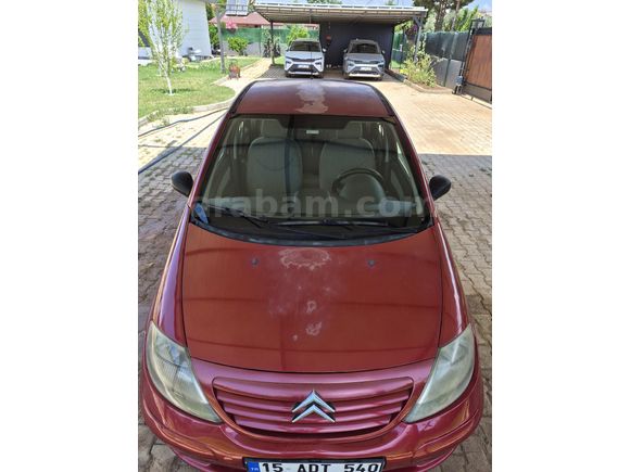 Sahibinden Citroen C3 1.4 SX 2005 Model  200000 km Kırmızı