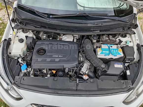 Sahibinden Hyundai Accent Blue 1.6 CRDI Mode Plus 2018 Model