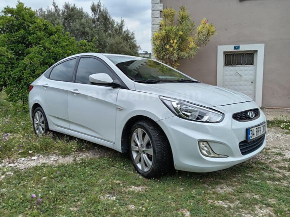 Sahibinden Hyundai Accent Blue 1.6 CRDI Mode Plus 2018 Model