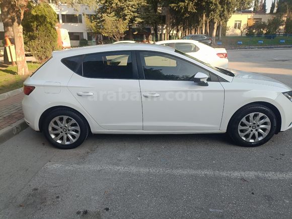 Sahibinden Seat Leon 1.2 TSI Style 2014 Model  112.000 km Beyaz