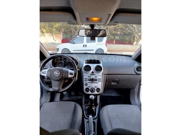 Sahibinden Opel Corsa 1.3 CDTI Essentia 2011 Model