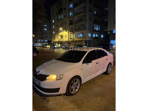 Sahibinden Skoda Rapid 1.2 Active 2013 Model 