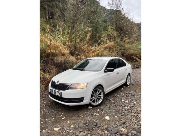 Sahibinden Skoda Rapid 1.2 Active 2013 Model 