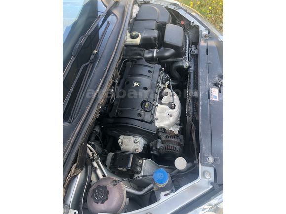 Tek parça boyalı temiz bakımlı 307sw 