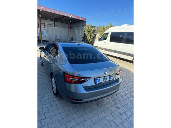 Sahibinden Skoda SuperB 1.6 TDI Style 2017 Model
