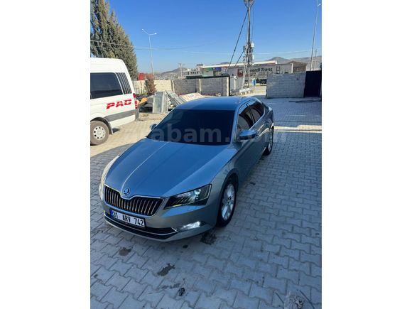 Sahibinden Skoda SuperB 1.6 TDI Style 2017 Model