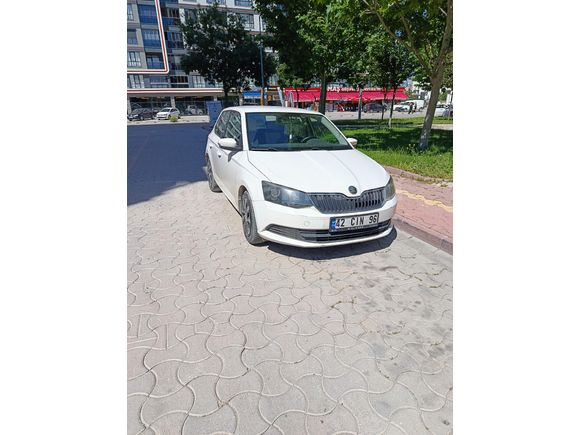 Sahibinden Skoda Fabia 1.0 GreenTec Ambition 2015 Model
