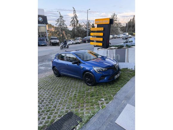 Sahibinden Renault Clio 1.0 SCe Joy 2023 Model 