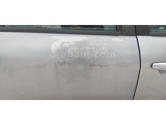 Sahibinden Renault Symbol 1.4 2010 (son fiyattır pazarlık isteyen daha uygun ilana baksın)