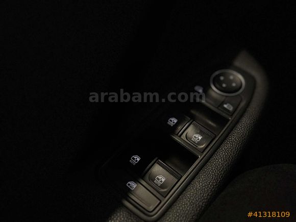 YKTCAR AUTOGROSS'DAN 2023 CLİO TOUCH HATASIZ BOYASIZ