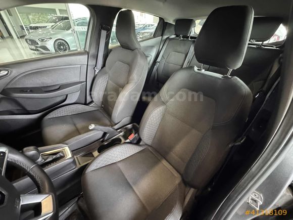 YKTCAR AUTOGROSS'DAN 2023 CLİO TOUCH HATASIZ BOYASIZ