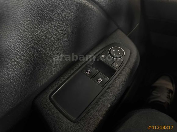 YKTCAR AUTOGROSS'DAN 2023 CLIO JOY HATASIZ BOYASIZ