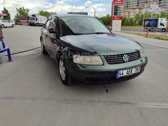 Sahibinden Volkswagen Passat 1.8 Basic 1997 Model
