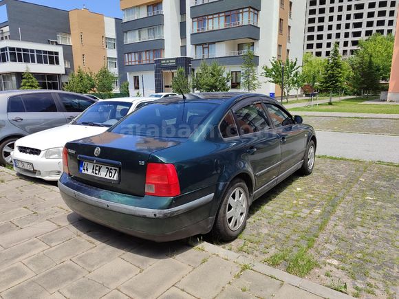 Sahibinden Volkswagen Passat 1.8 Basic 1997 Model