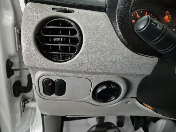 2003 ORJİNAL MASRAFSIZ RENAULT KANGOO 1.5 DCI GRAND CONFORT 70 HP