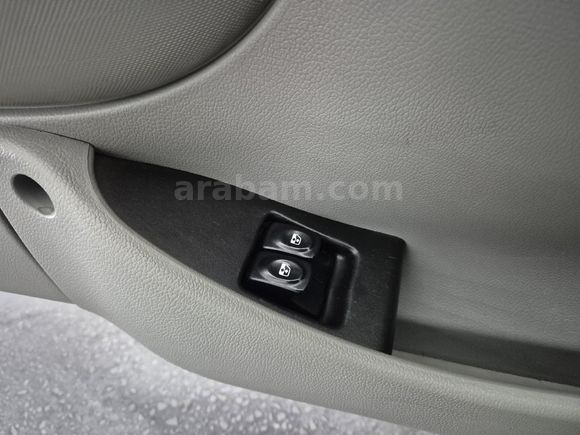 2003 ORJİNAL MASRAFSIZ RENAULT KANGOO 1.5 DCI GRAND CONFORT 70 HP