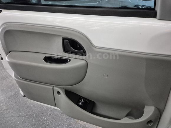 2003 ORJİNAL MASRAFSIZ RENAULT KANGOO 1.5 DCI GRAND CONFORT 70 HP