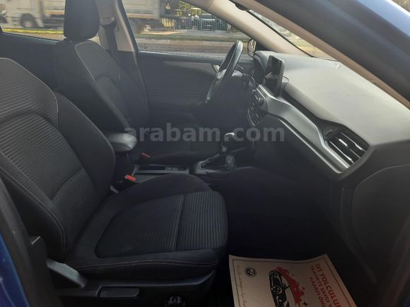 Galeriden Ford Focus 1.5 Ti-VCT Titanium 2023 Model İzmir