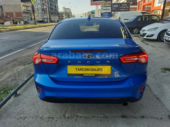 Galeriden Ford Focus 1.5 Ti-VCT Titanium 2023 Model İzmir