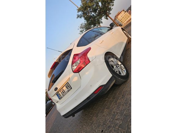 Sahibinden Ford Focus 1.6 TDCi Style 2012 Model