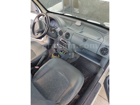2001 MODEL RENAULT KANGO 1.9 D İLK EL 196 KM DE HATASIZ