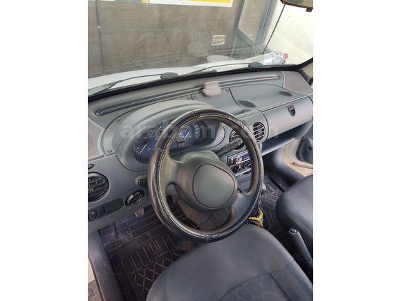 2001 MODEL RENAULT KANGO 1.9 D İLK EL 196 KM DE HATASIZ