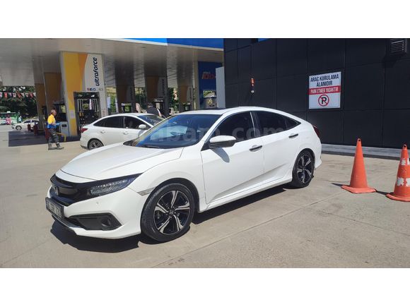 İlk Sahibinden Servis Bakımlı Temiz