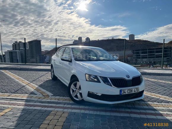 2019 OCTAVİA OPTİMAL DİZEL OTOMATİK 173.000 KM BAKIMLI